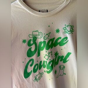 ‘Space Cowgirl’ Graphic Tee 🪐 🤠 l M